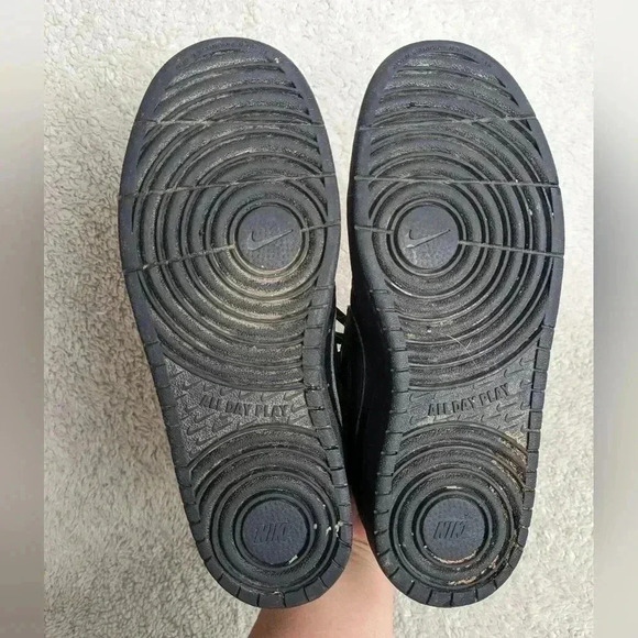 NIKE COURT BOROUGH MID All black size 6Y = 7.5 women - Picture 6 of 8